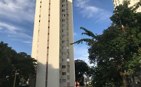81 · Apto todo Morumbi (5 min-Hosp Einstein)